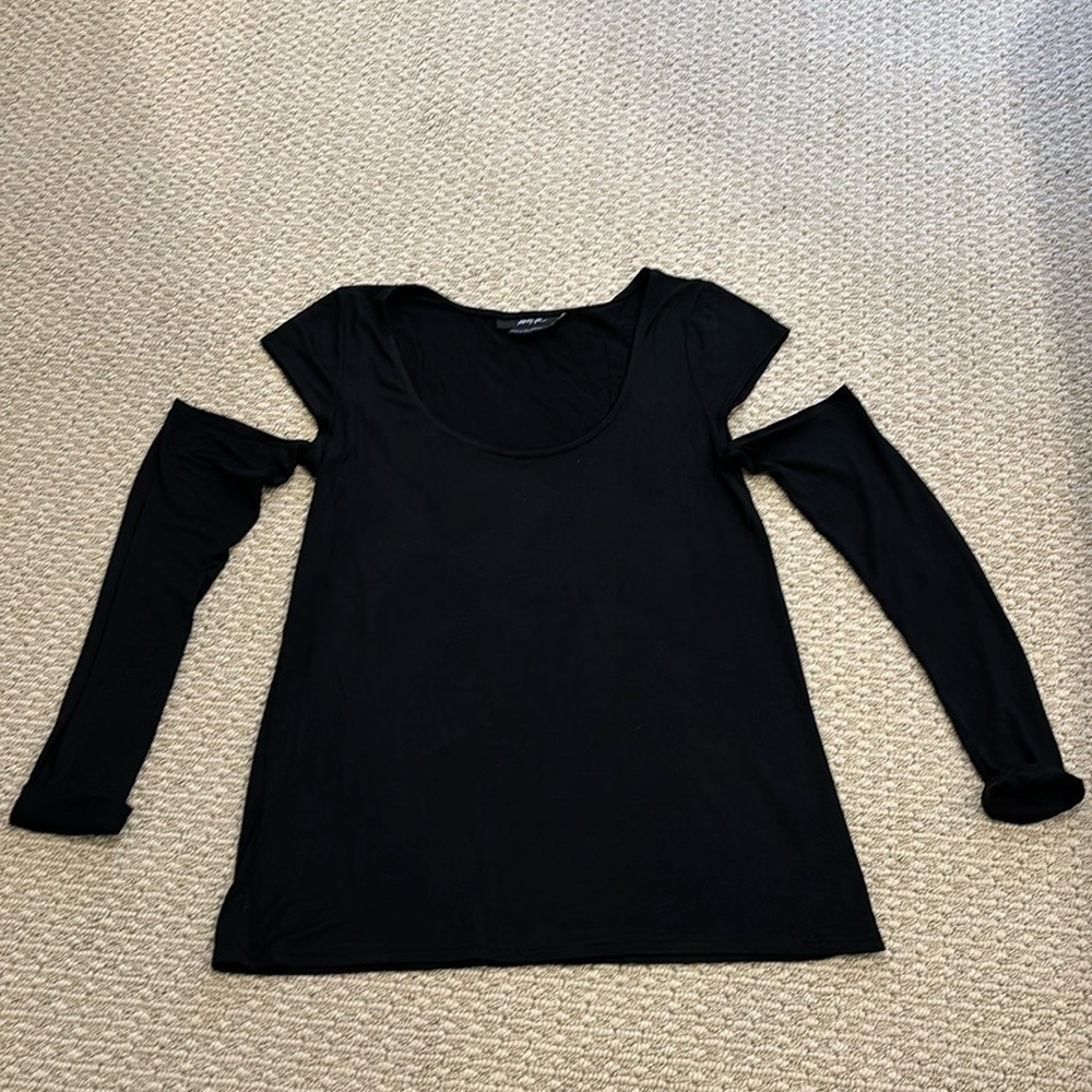 Stretch cold shoulder top